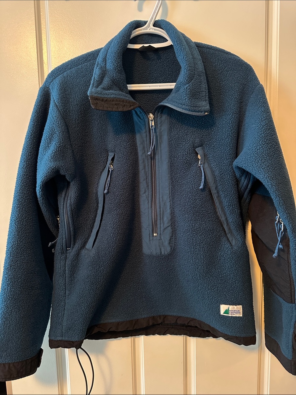 MEC Mountain Equipment Coop Vintage Polartec Fleece Pullover Blue Made in Canada